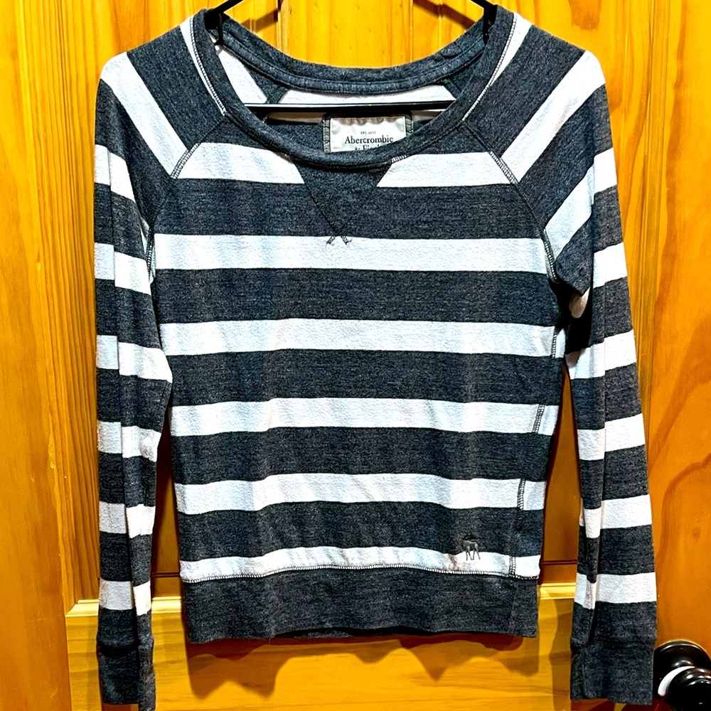 Abercrombie and Fitch sweater